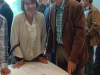 Na de uiteenzetting konden de  aanwezigen de uitgevouwde plannen op de benedenverdieping  individueel gaan inkijken